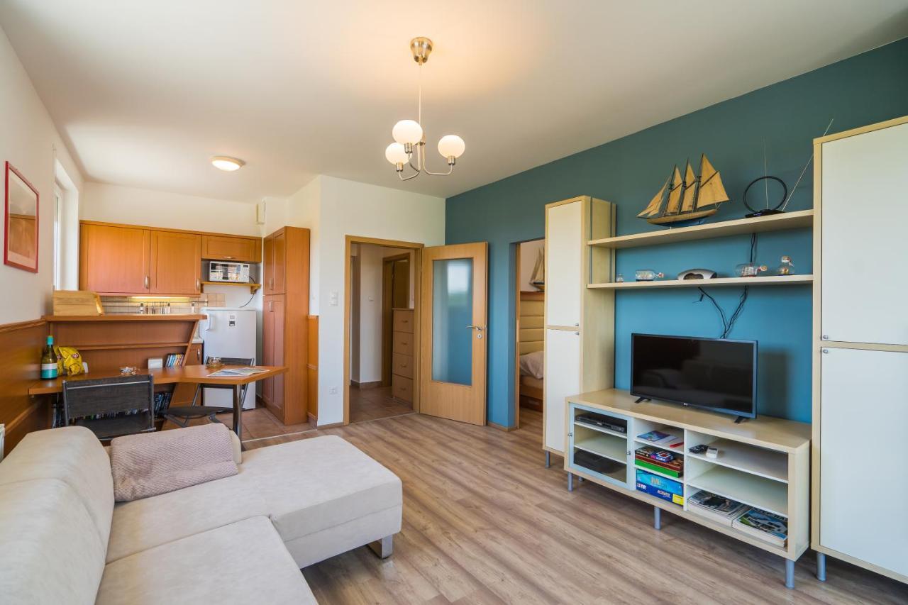Myflat All-Season Apartment Шіофок Екстер'єр фото