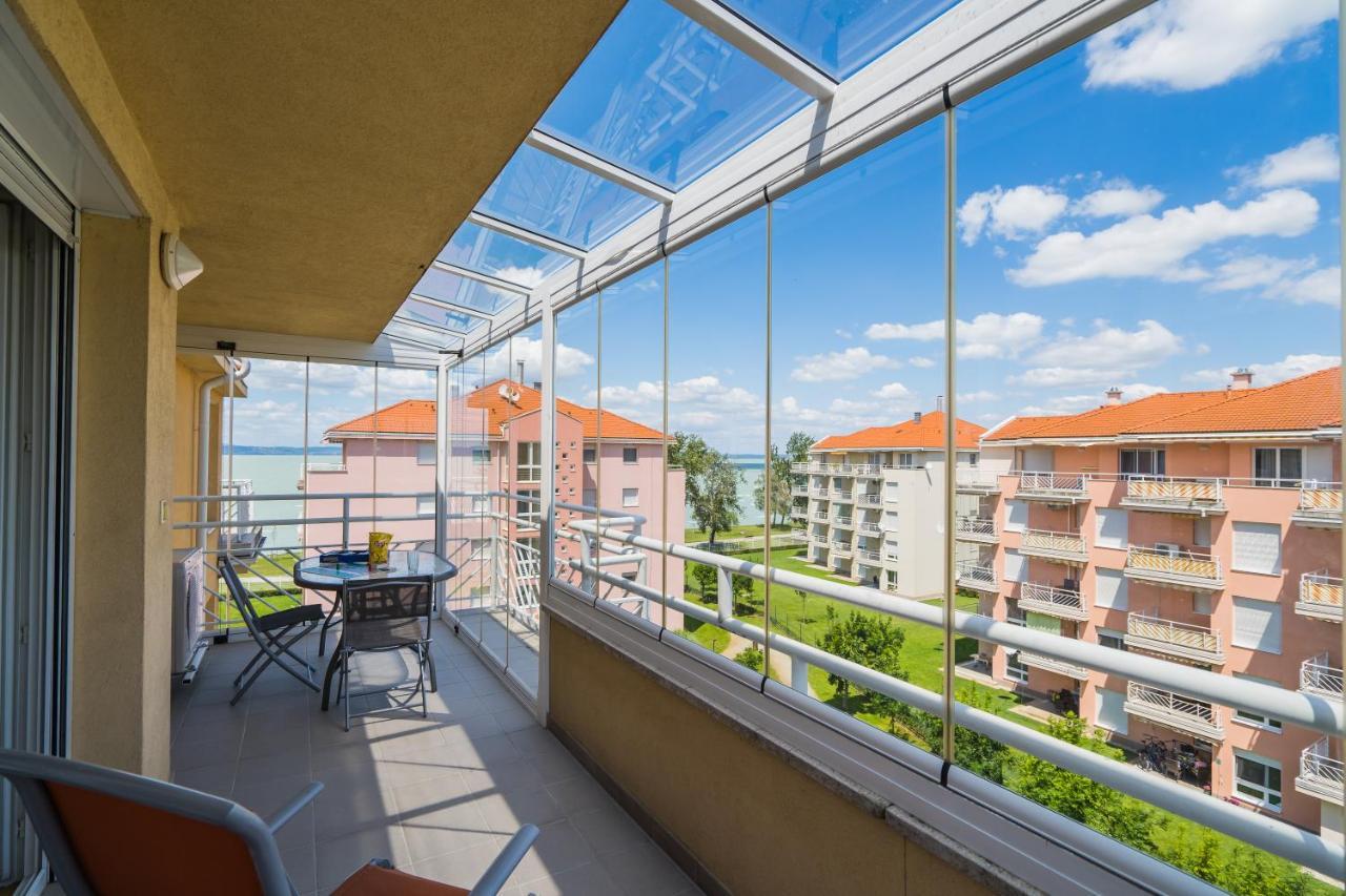 Myflat All-Season Apartment Шіофок Екстер'єр фото